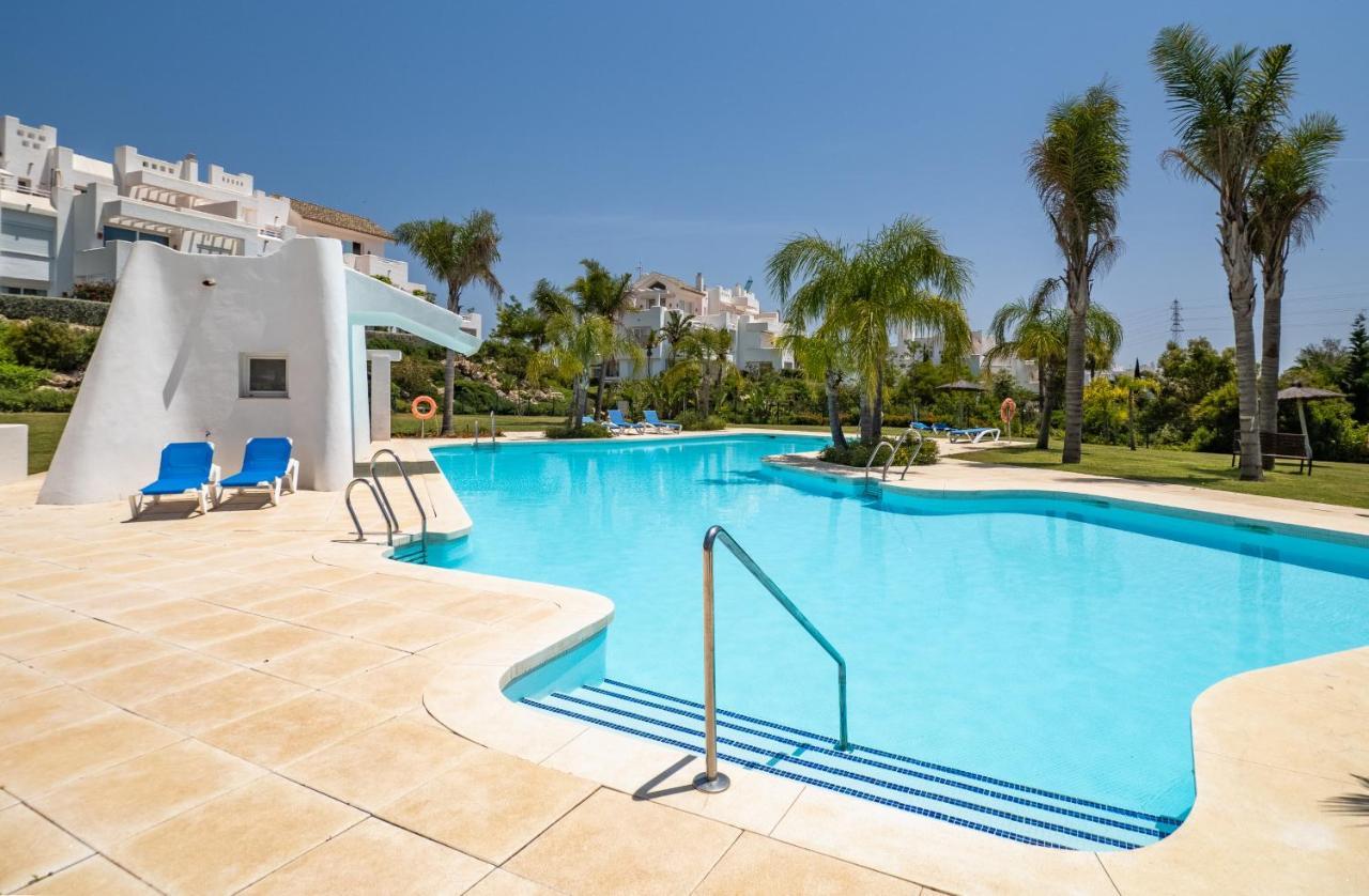 Alcazaba Lagoon 2379 Estepona Bagian luar foto